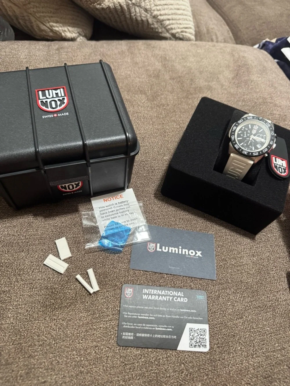 Luminox Men's Sport Watch in Black and white XS3141